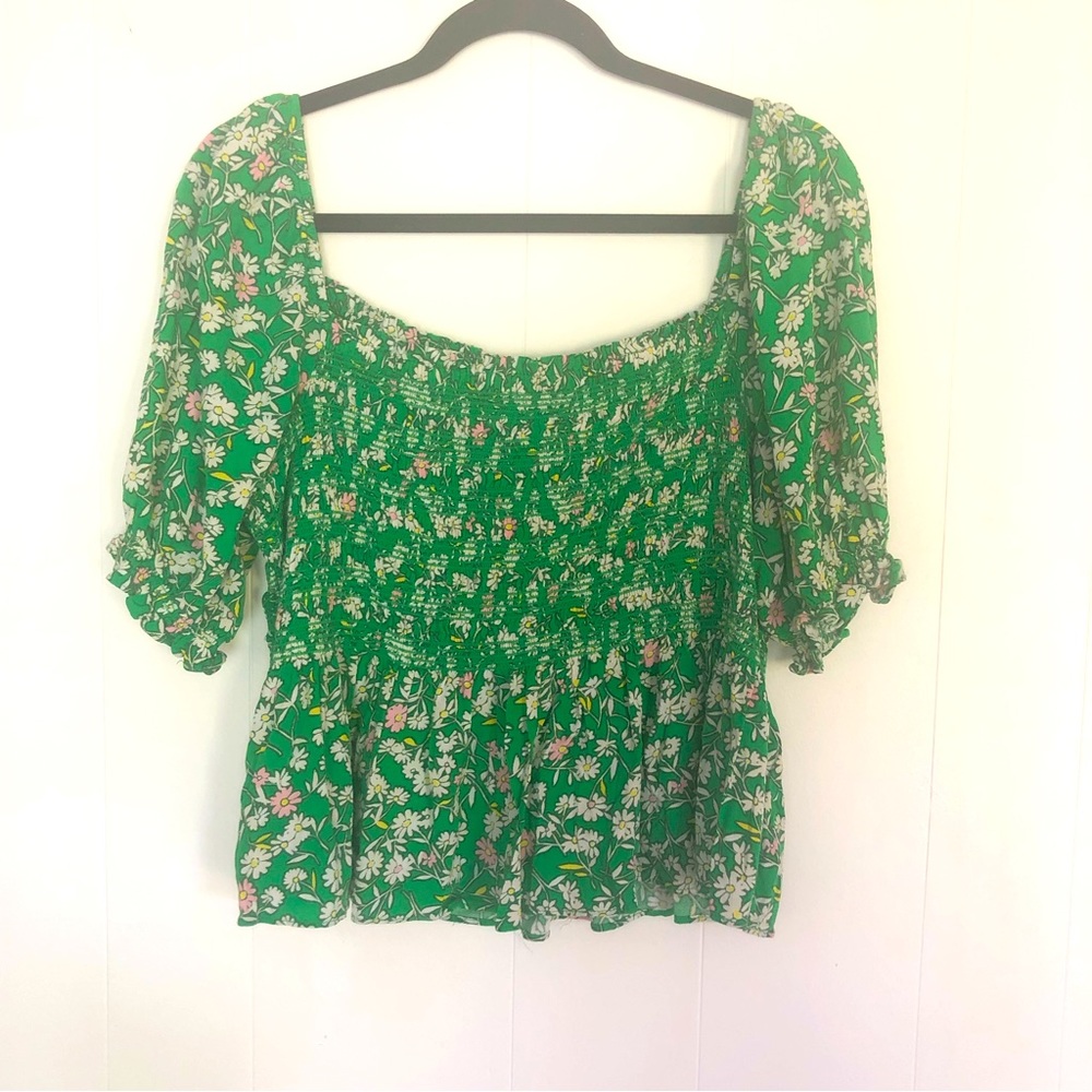 SCOOP Smocked Ruffle Green Floral Peplum Style Top Women’s Extra Large